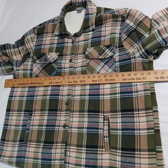 Natural Reflection Women's XXL blue/green/pink plaid button-up fleece Shacket - Picture 7 of 12